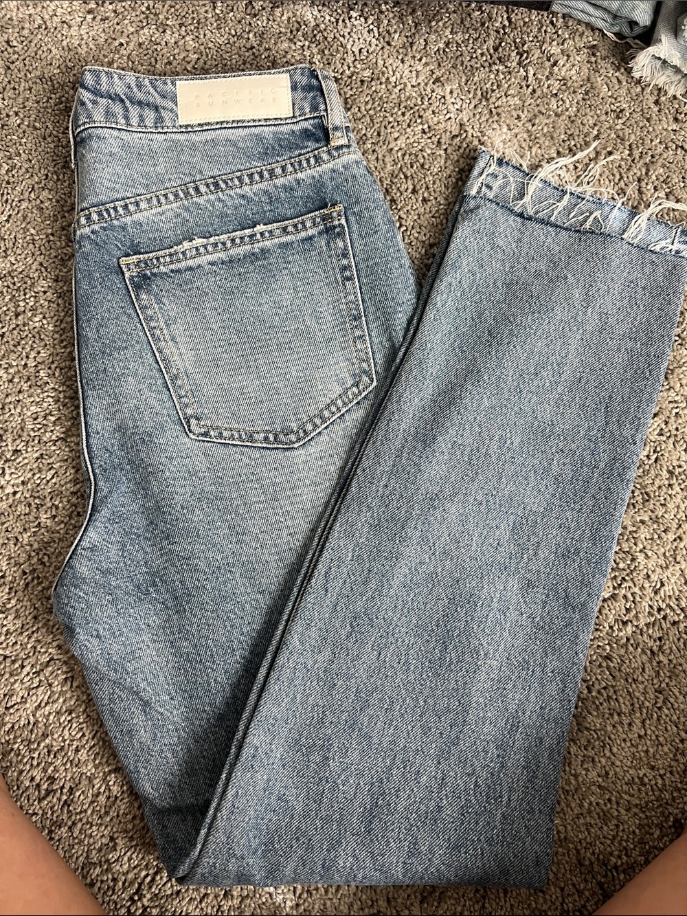 Light Wash Straight Leg MOM Jeans with Raw Hem